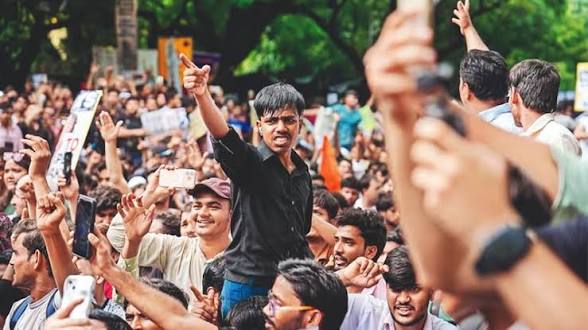 অবশেষে আন্দোলন প্রত্যাহারের ঘোষণা দিলো সিজেপি